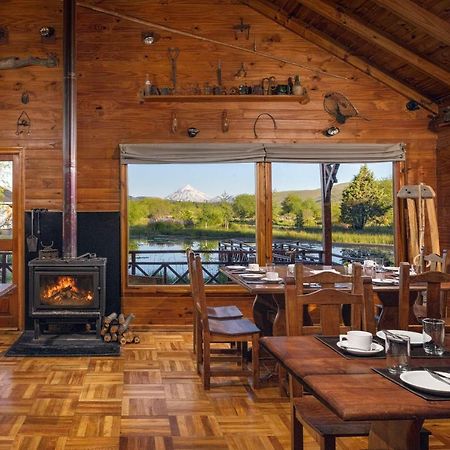 Spring Creek Lodge Junín de los Andes Екстериор снимка